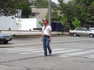L. González, "Embarque"